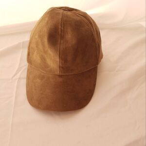 WATERPROOF Suede tan hat NWOT